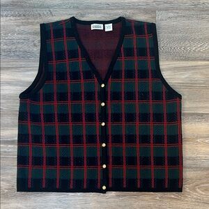 Vintage Classic Elements Red and Green Plaid Vest